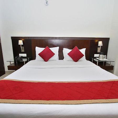 Hotel Amshi International Μπανγκαλόρ Εξωτερικό φωτογραφία
