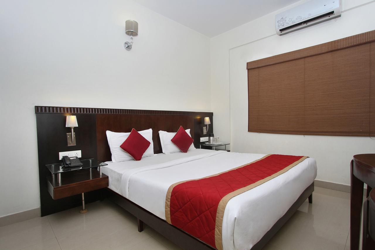 Hotel Amshi International Μπανγκαλόρ Εξωτερικό φωτογραφία