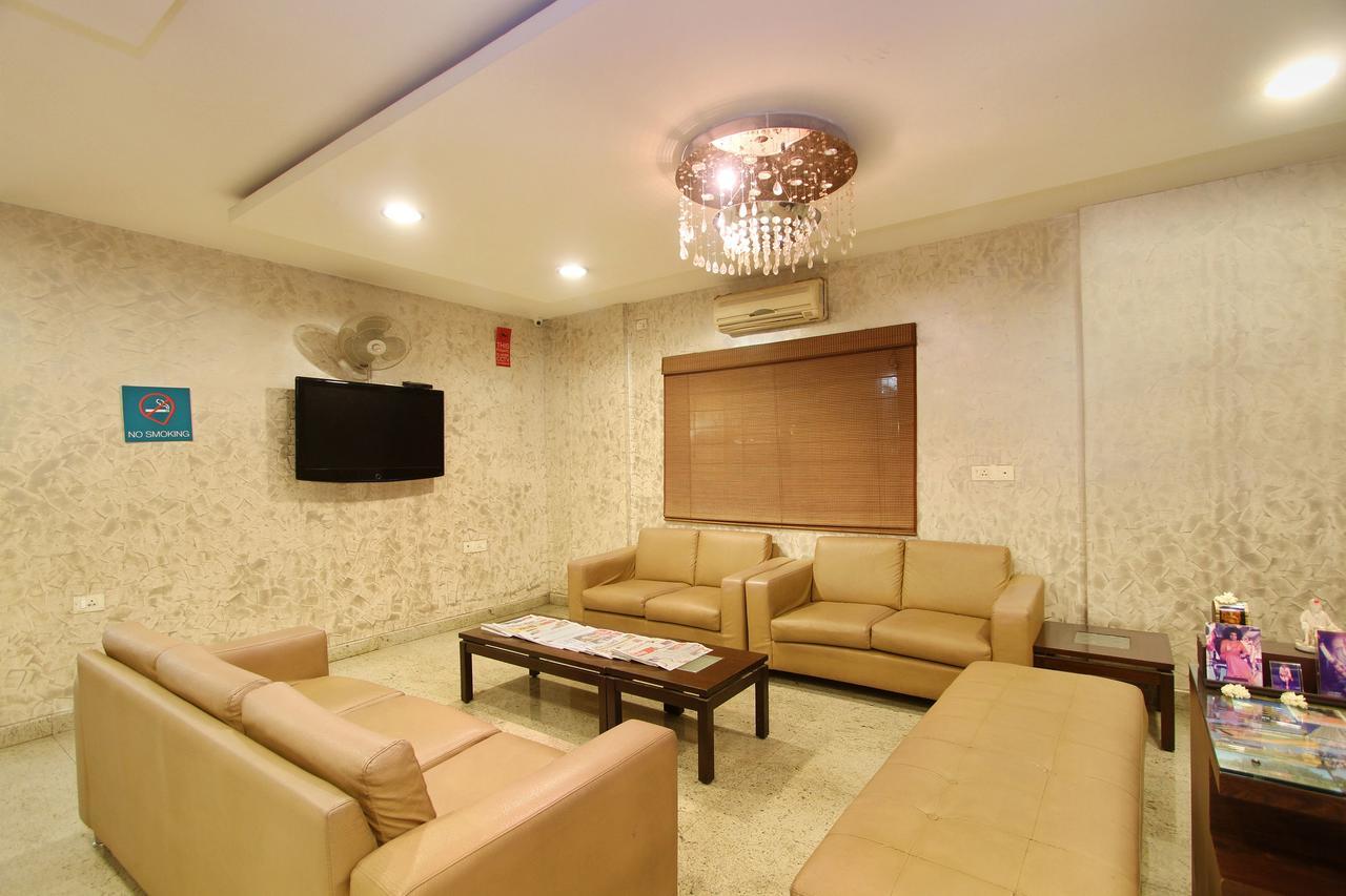 Hotel Amshi International Μπανγκαλόρ Εξωτερικό φωτογραφία